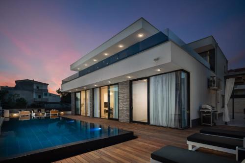 Kastela Villa | Luxury Villa Anchor