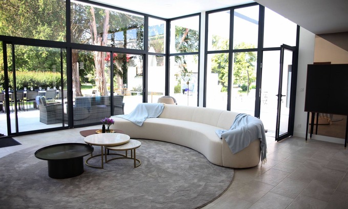 Bergerac Villa | Luxury Villa Bagatelle