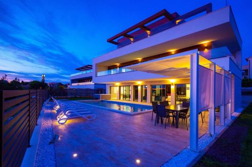 Premantura Villa | Luxury Villa Eligo with private pool and sea view