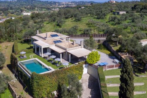 Kefalovriso Villa | Luxury Villa Helanes