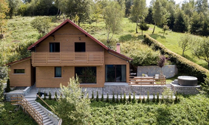 Fuzine Villa | Luxury villa Lakeside Haven with jacuzzi and sauna in Fužine