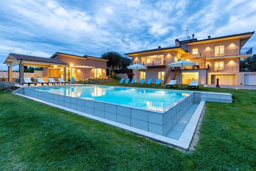 Foiano della Chiana House | Luxury Villa Spaccasole su Cortona - Sauna & Infinity Pool