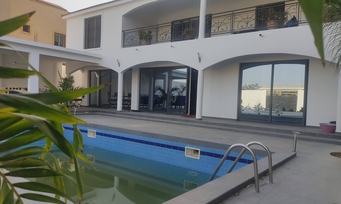 Ngaparou Villa | Luxury villa Swimming pool and garden at Ngaparou Saly Portudal La Somone Senegal