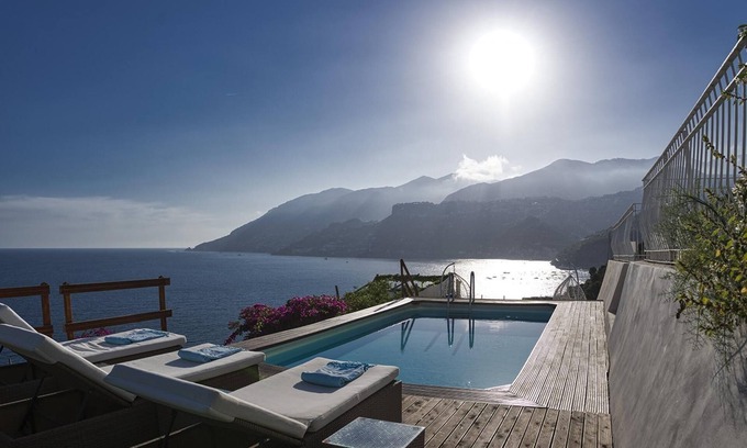 Maiori Villa | Luxury Villa Vittoria- Villa With Garden Swimming Pool and Jacuzzi Overlooking the sea