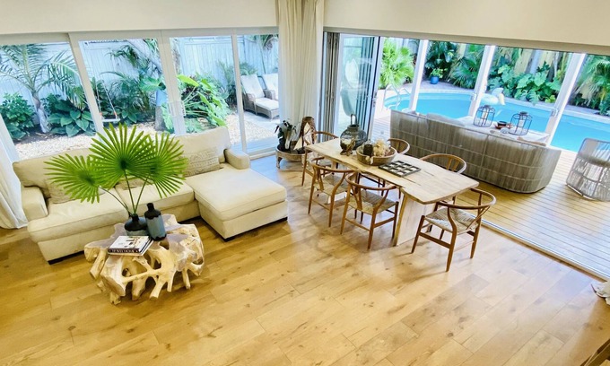 Old Town Villa | Luxury Villa with Large Pool in Exclusive Area 5 min from Beach