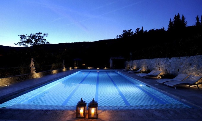 Cabris Villa | Luxury villa with large pool in a fabulous location with great views