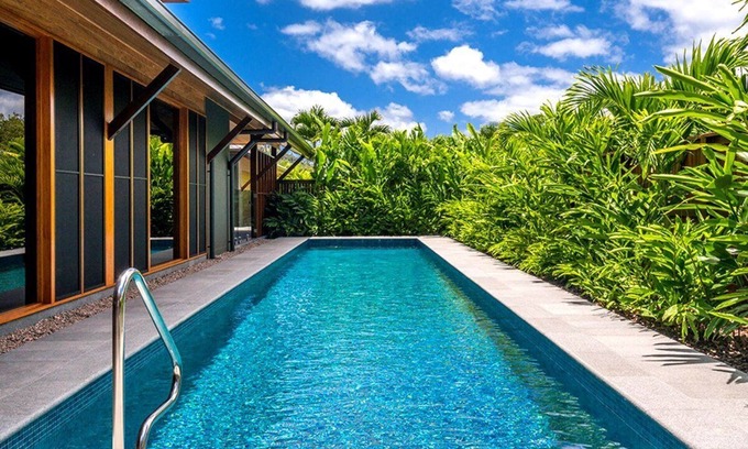 Flametree House | Luxury Villas Sapphire (Heated Pool)