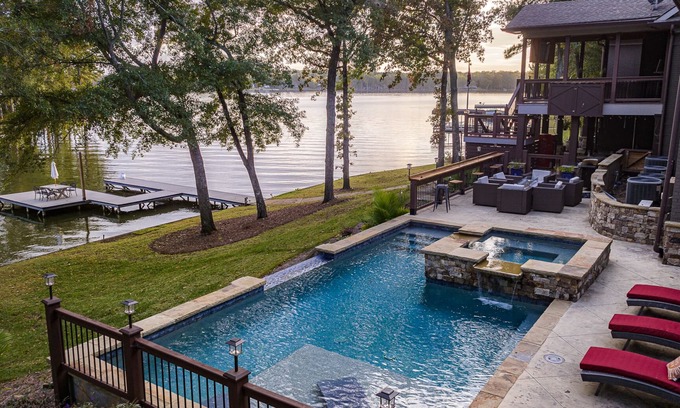 Reynolds Landing House | Luxury Waterfront Home on Lake Oconee