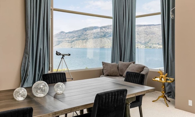Okanagan-Similkameen Villa | Luxury Waterfront Villa on Okanagan Lake