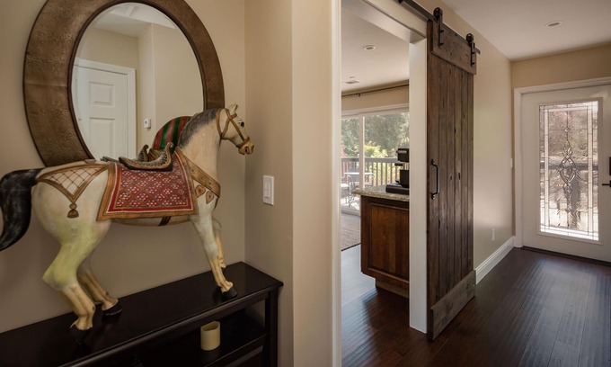 Atascadero Apartment | Luxury Wine Country - Upscale Rustic and Rural