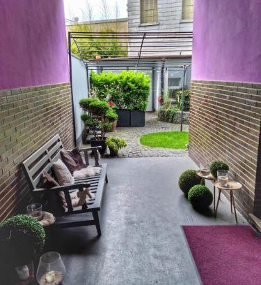 Gemarkung Barmen Apartment | Luxus 4 Zimmer Apartment 3 Schlafzimmer und großer Wohnbereich mit Balkon