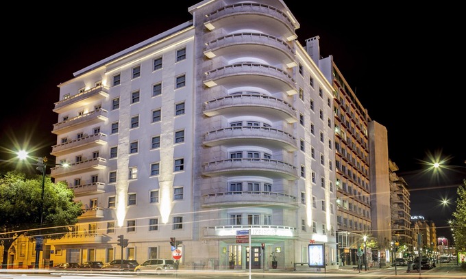 Lisbon Old Town Hotel | Luzeiros Suites