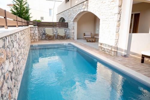 Kato Diminio Apartment | Lydia's Inn 2 - Private pool, near Xylokastro