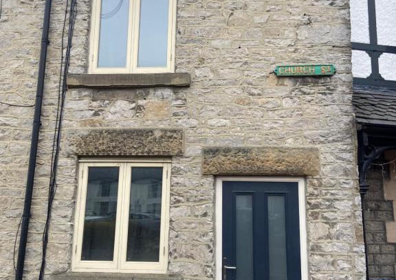 Tideswell House | lyncrest Tideswell