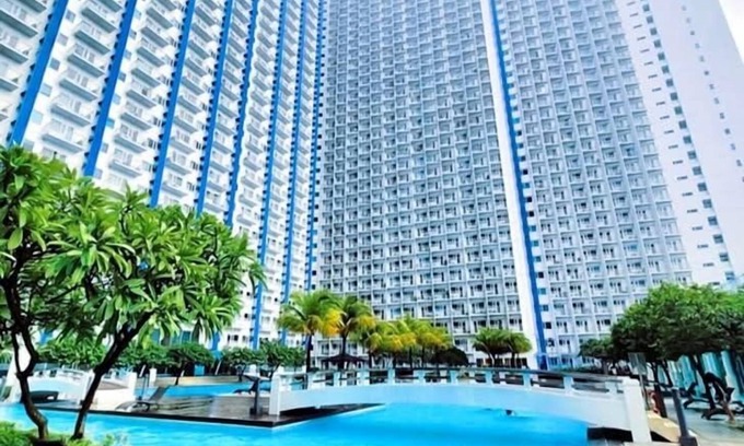 Valenzuela Condo | Lynzstaycation Makati