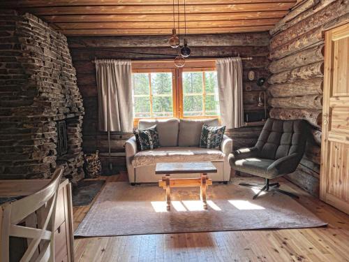 Syote House | Mäntytupa