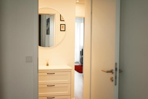 Buchholz Apartment | Möblierte 3-Zimmer-Wohnung nahe Düsseldorf in Duisburg-Süd