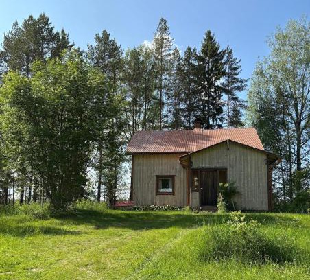 Sonkajarvi Ski Chalet | Mökki järvenrannalla