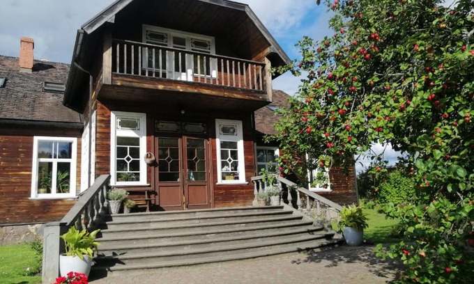 Ranka House | Mīlmaņi