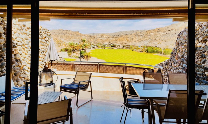 Mogan Ski Chalet | M&F Golf Views near Puerto Rico