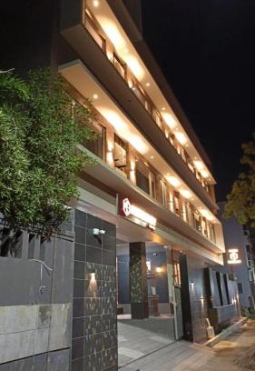Mylapore Tiruvallikk Hotel | M S RESIDENCY