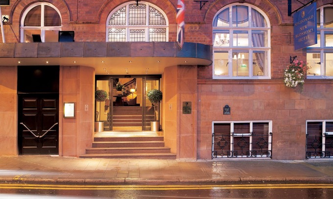 Chester Hotel | Macdonald New Blossoms Hotel, Chester