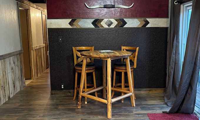 Mackay Cabin | Mackay Bunkhouse - Beautiful home with large deck right on the Big Lost River