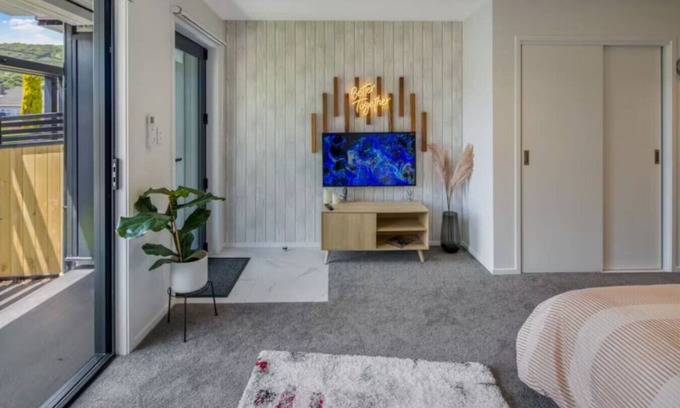Lower Hutt House | Macky Street Studio Retreat