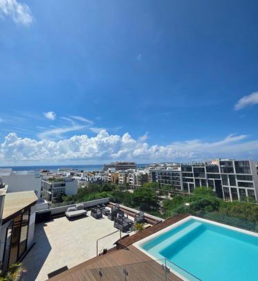 Luis Donaldo Colosio Hotel | Macondo Padel 5ta Avenida Playa del Carmen