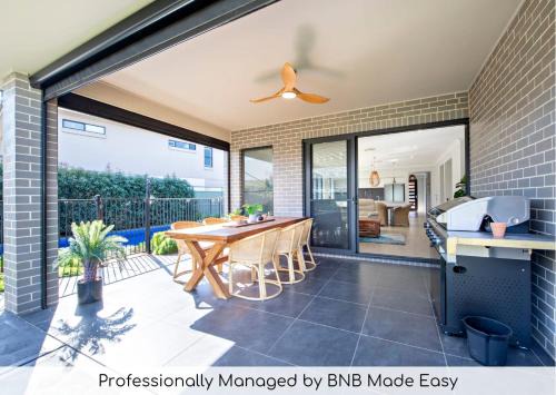 Dubbo House | Macquarie Entertainer - Pool Retreat, Pet Friendly