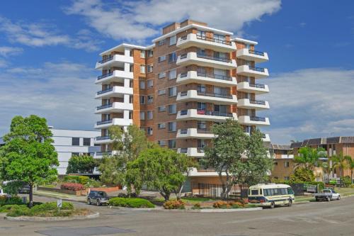 Port Macquarie Apartment | Macquarie Towers 17 1 Waugh Street