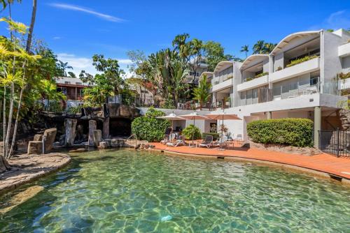 Port Douglas Apartment | Macrossan Magic - A Boutique Tropical Resort