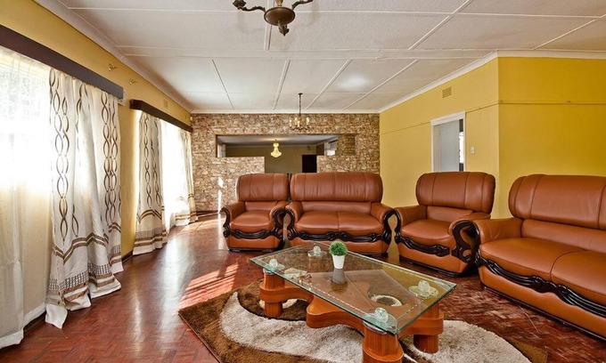 Greater Johannesburg Metropolitan Area House | Macum Haven