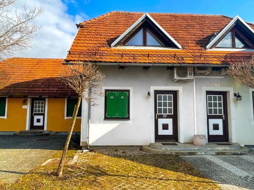 Terme Catez House | Mad House Apartment 1, Terme Čatež