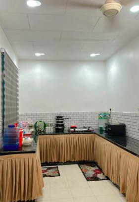 Kampung Serukam House | Madam Cottage Homestay