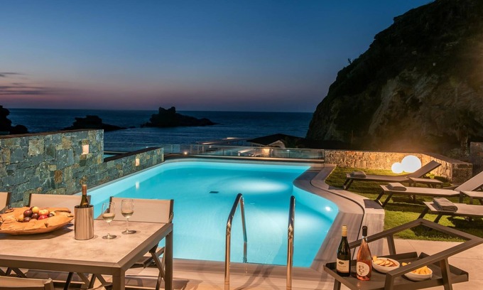 Agia Pelagia Villa | Made By The Sea Villa 4
