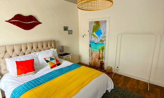 Belfast House | Madrid Street Cozy Retreat in Belfast