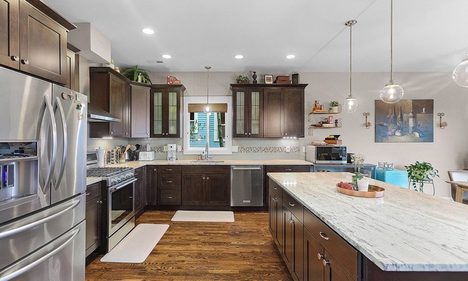 Madrona House | Madrona Bliss A Modern Escape