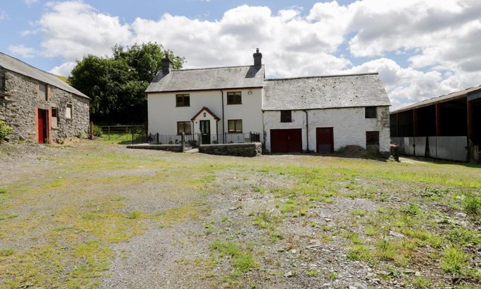 Corwen House | Maerdy Cottage