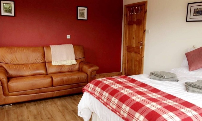 Llanarth House | Maes y Môr apartment