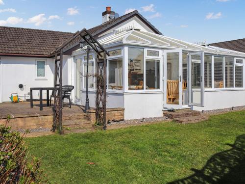 Carmarthen House | Maes Yr Ysgol