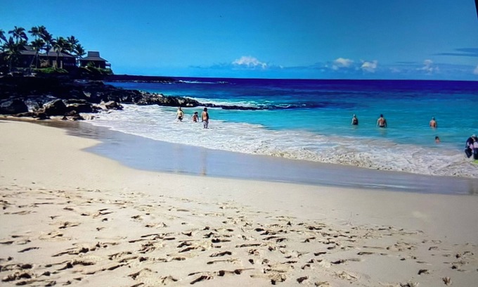 Kahaluu Bay Apartment | Magic Sands Beach Cozy studio WiFi wonderful Kailua-Kona 3 minute walk to Beach