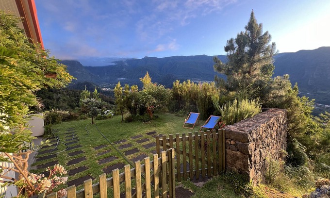 Sao Vicente Cottage | Magical Mountain Retreat - Zembica by Atlantic Holiday