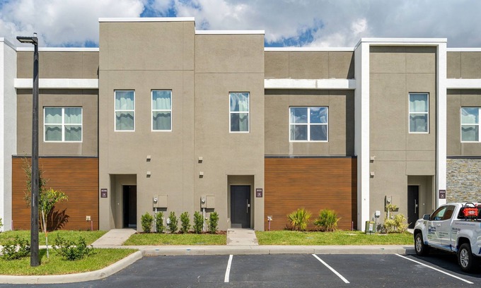 West Kissimmee House | Magical Retreat Near Disney, Themed Bedrooms