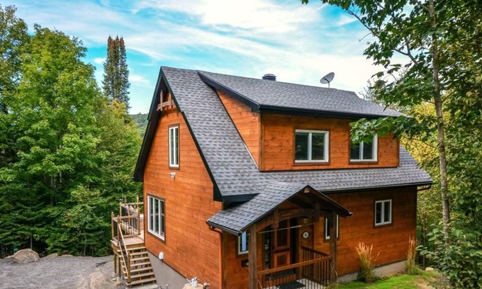 Montcalm Ski Chalet | Magnificent chalet