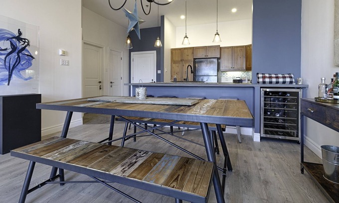 Bromont Apartment | Magnificent condo at Cercle-des-Cantons in Bromont