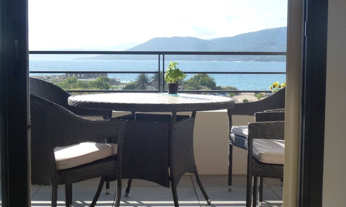 Propriano Apartment | Magnificent new apartment with sea view terrace