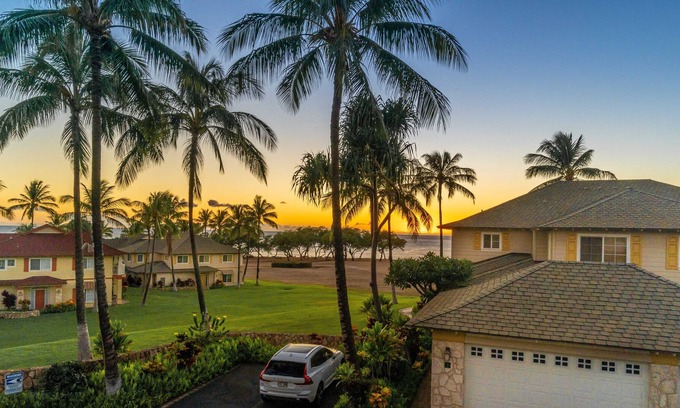 Ko Olina Condo | Magnificent OCEANVIEW Kai Lani 2 Bed, 2 Bath Condo with Parking for 2 cars.