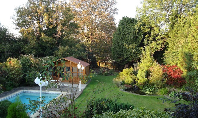 Plaistow and Sundridge Villa | Magnificent villa. 5/6 bedr with large garden.12 min to Central London by train