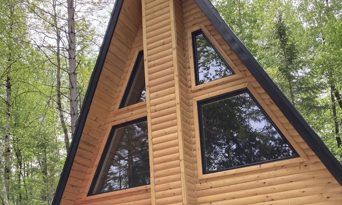 Mauricie Ski Chalet | Magnifique Chalet A-frame sur la Riviere